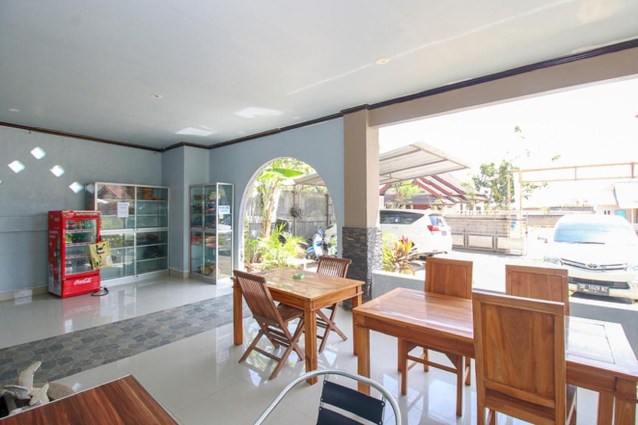Ridho Malik Hotel Bumbang Екстериор снимка