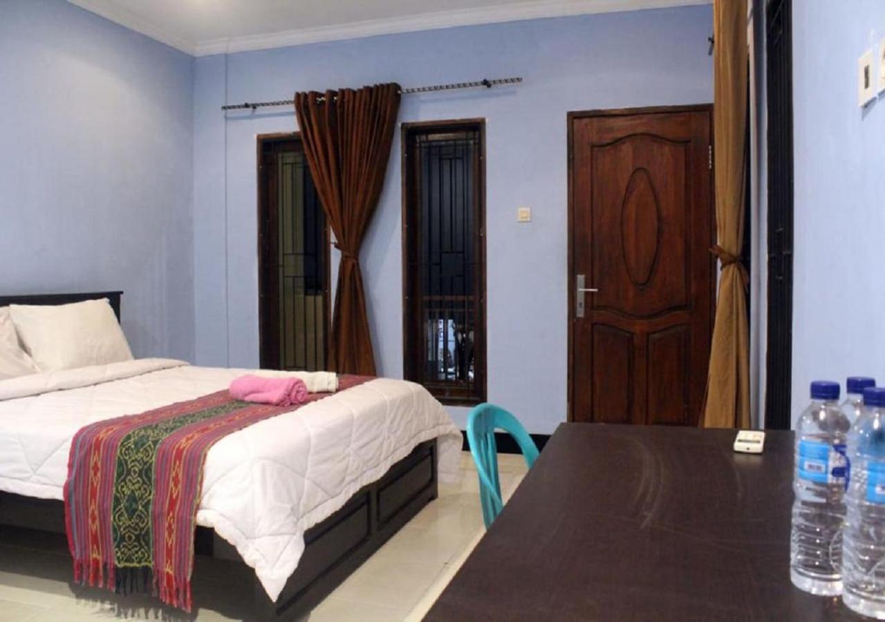 Ridho Malik Hotel Bumbang Екстериор снимка