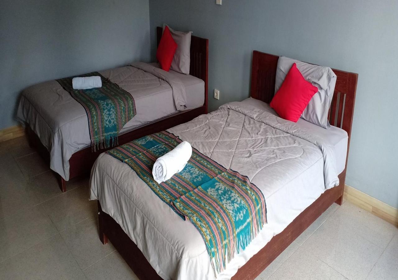 Ridho Malik Hotel Bumbang Екстериор снимка
