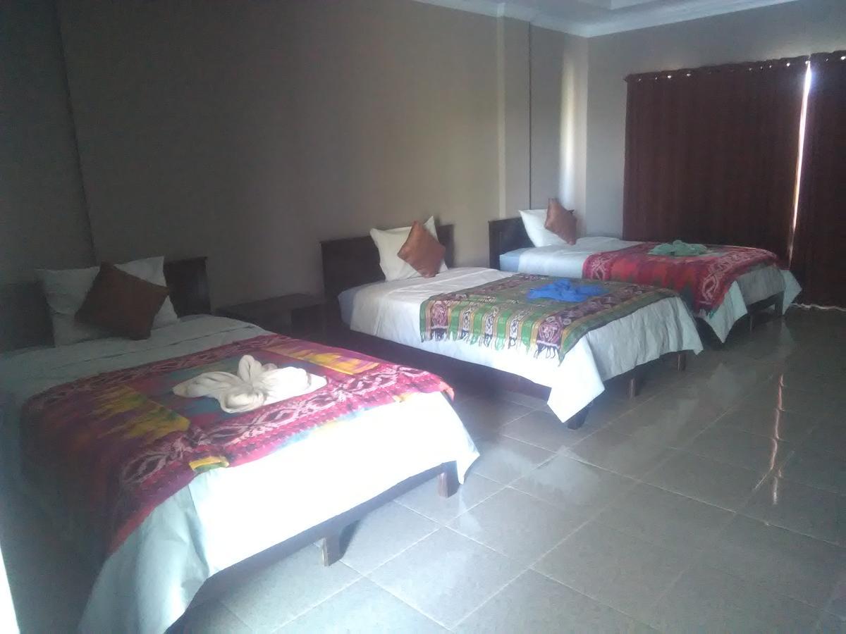 Ridho Malik Hotel Bumbang Екстериор снимка